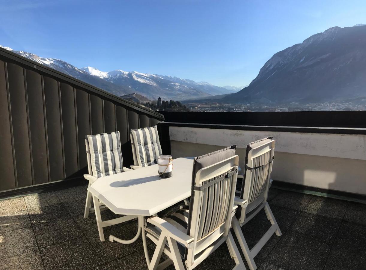 Les Murets Bed & Breakfast Sierre Bagian luar foto